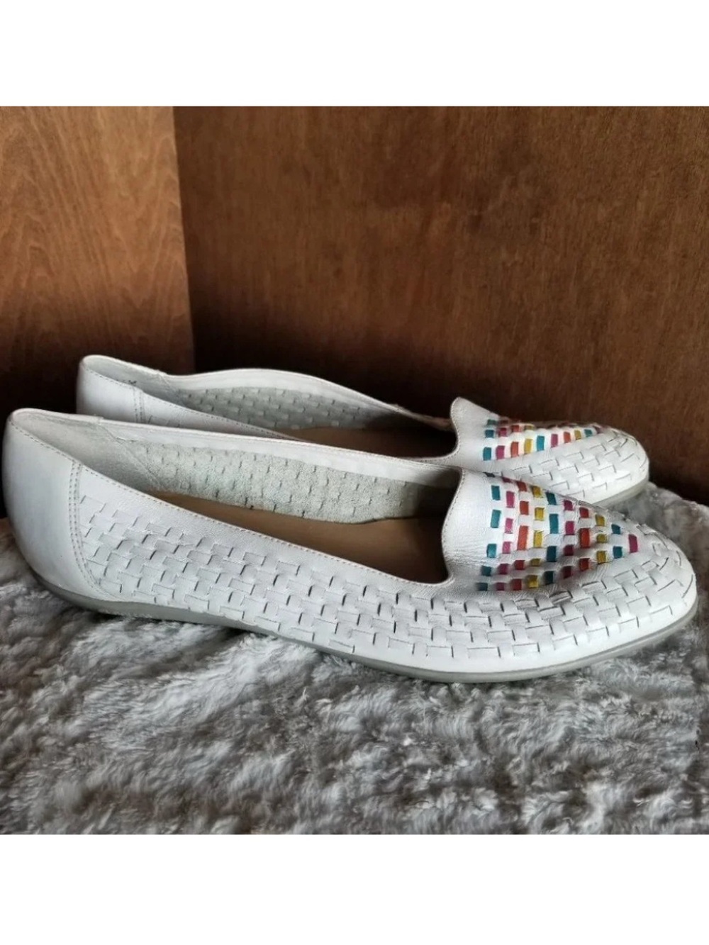 Cobbie Cuddlers Leather Woven Slip On Shoes White Rainbow 8.5